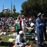 Prve molitve muslimana u Aja Sofiji posle pretvaranja u džamiju (FOTO) 5
