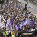 Više hiljada ljudi "branilo medije" na protestu u Mađarskoj 11