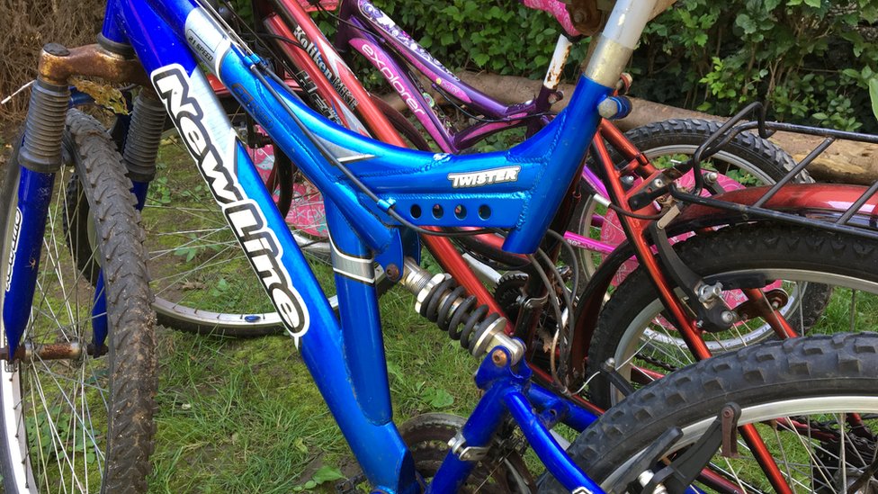 Korona virus, ukradeni bicikli i „Ukro mami": Kako da vaš bicikl ne dobije noge 4 Slike