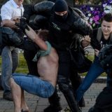 Izbori u Belorusiji: Tihanovskaja napustila zemlju „zbog dobrobiti dece“, više od 200 demonstranata završilo u bolnicama 6