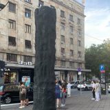 Većina Beograđana ne zna šta predstavlja spomenik na Terazijama (VIDEO) 2