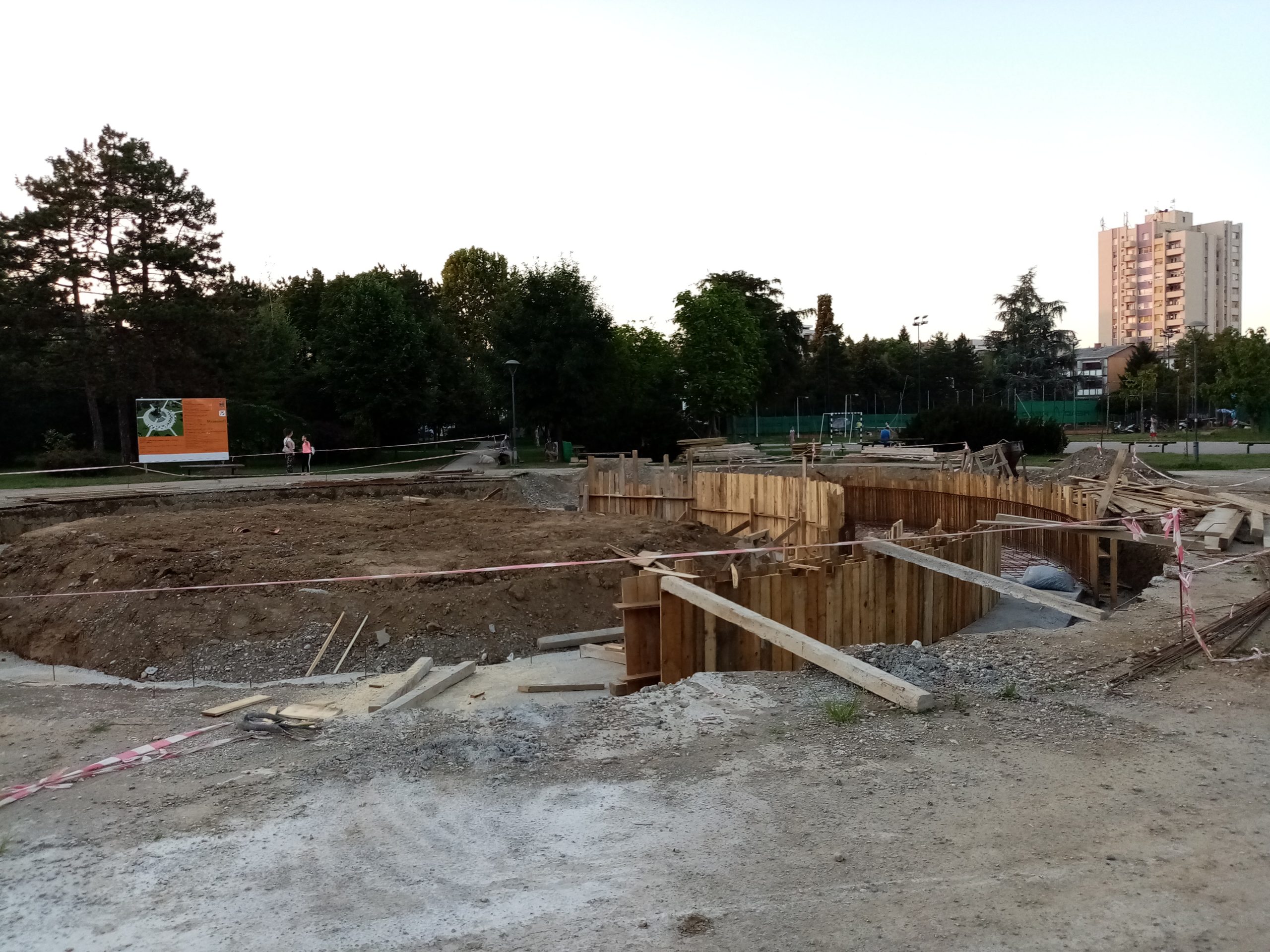 U toku gradnja nove fontane u šabačkom Velikom parku 1
