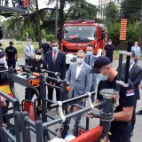 Stefanović najavljuje dodatna ulaganja u vatrogasno-spasilačke jedinice 3