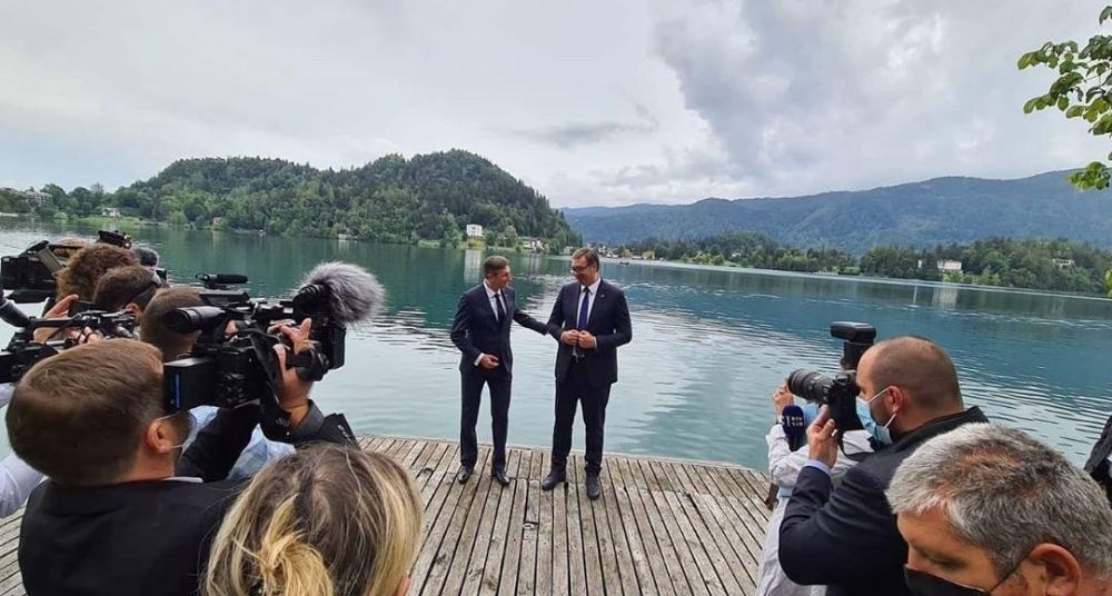 Vučić: Moguć dogovor o pitanjima važnim i za Beograd i za Prištinu 1