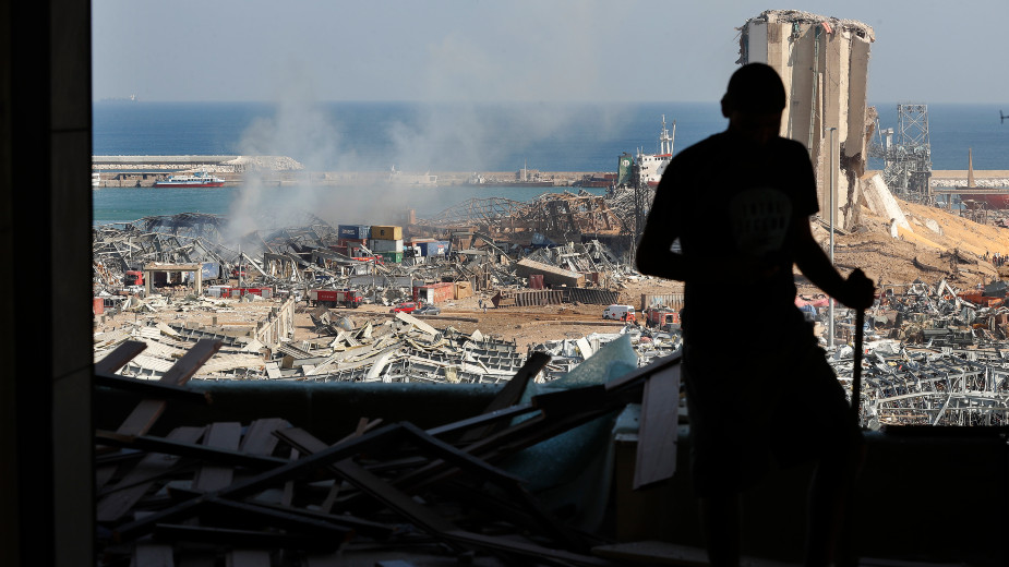 Skoro 300.000 ljudi ostalo bez krova nad glavom u Bejrutu (FOTO/VIDEO) 1