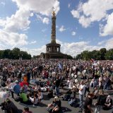 Policija u Berlinu prekinula demonstracije protivnika korišćenja maski tokom pandemije 4