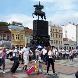 Turistički radnici na trgovima Beograda, Novog Sada, Niša i Kragujevca apelovali za spas 10