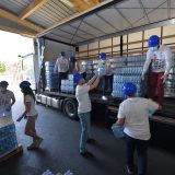 Kompanija NIS donirala 20.000 litara „Jazak“ vode bolnicama u Beogradu i Zrenjaninu 6