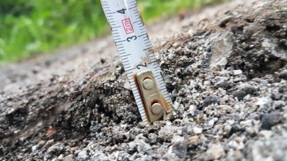 Požega: Kako izgleda "krpljenje" puta u praksi (FOTO) 1