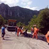 Završeni radovi prve faze izgradnje puta na ulazu u selo Vlasi 13