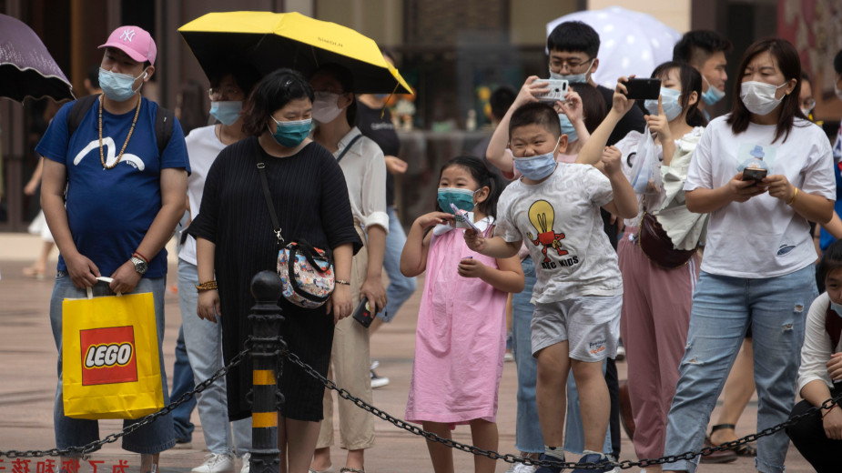 Aj Vejvej: Ljudi će baciti maske i zaboraviti koronu, ništa neće naučiti 1
