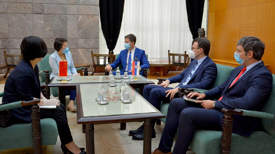 Đurić sa kineskom ambasadorkom o dijalogu Beograda i Prištine 1