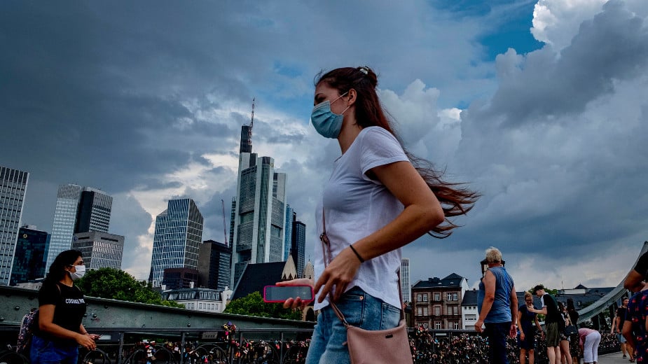 Berlin i Frankfurt uvode policijski čas u borbi protiv korona virusa 1