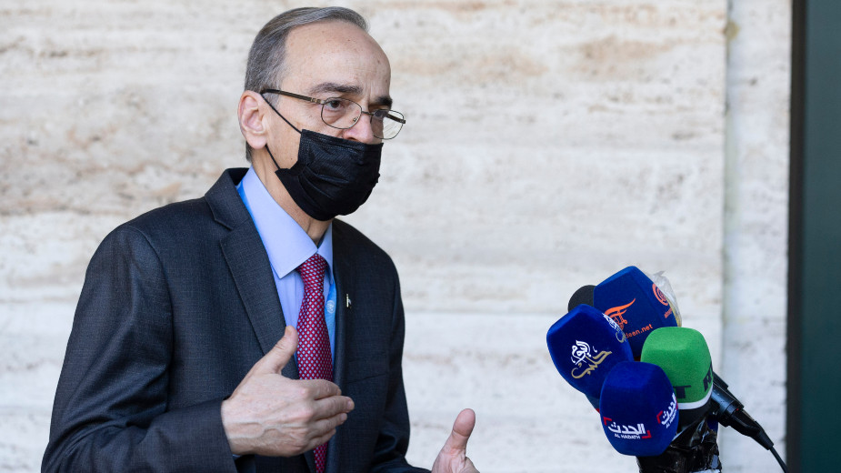 Pregovori o Siriji prekinuti zbog zaraze nekih učesnika korona virusom 1