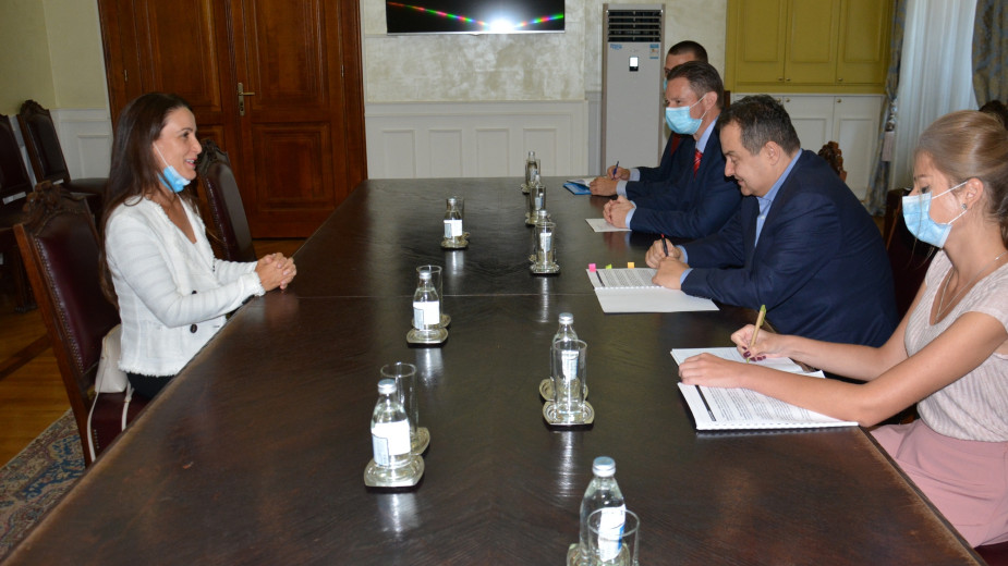 Predstavnica UNICEF-a u Srbiji u oproštajnoj poseti kod Dačića 1