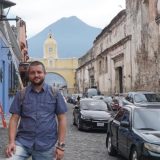 Politikom se čovek zamara, ljubavlju prema zemlji se leči 14