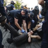 Na protestima u Varšavi policija uhapsila 48 LGBT aktivista 11