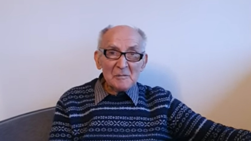 Zatvorenik u ruži - podsećanje na pesnika Dragana Kolundžiju 1