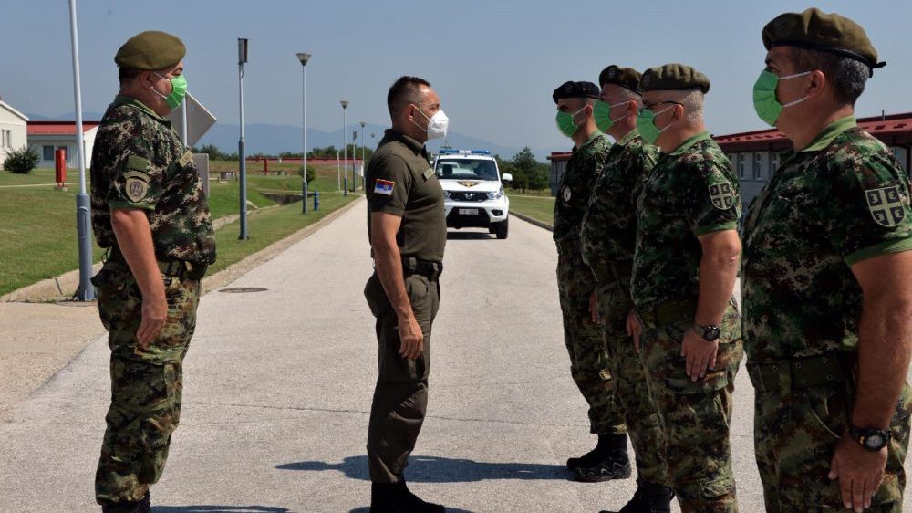 Vulin obišao pripadnike Petog bataljona vojne policije 1