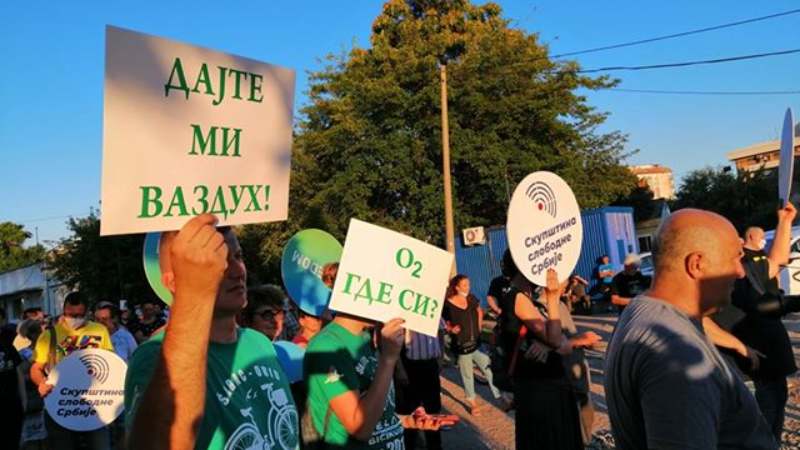 Protest protiv zagađenja u Smederevu: Građani najavili privatne tužbe (VIDEO) 1