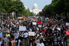 racialinjusticemarchonwashington21773-20241708821773_b Nekoliko hiljada ljudi na Maršu u Vašingtonu (FOTO) 6