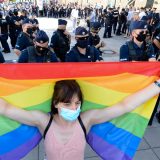 Svetski umetnici optužuju poljsku vladu za homofobiju 2