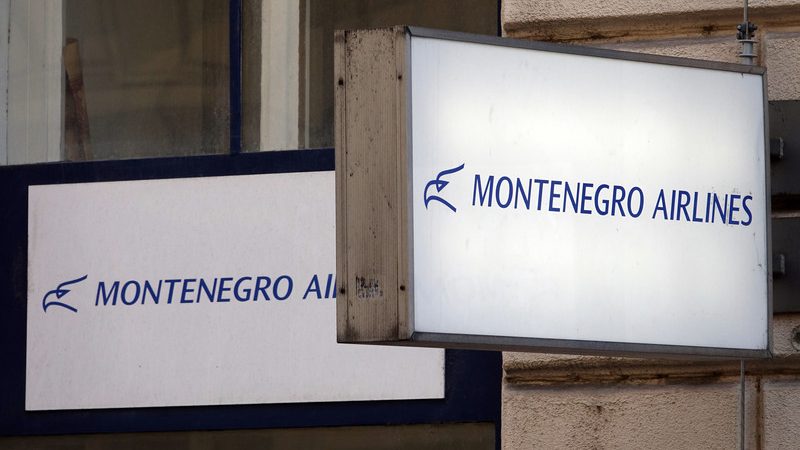 Broj putnika Montenegroerlajnza ove godine deset puta manji 1
