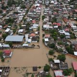 U uraganu Laura u SAD stradalo šest ljudi 11