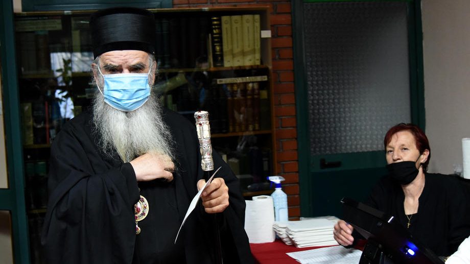 Crnogorsko Ministarstvo zdravlja naložilo kontrolu lečenja Amfilohija 1