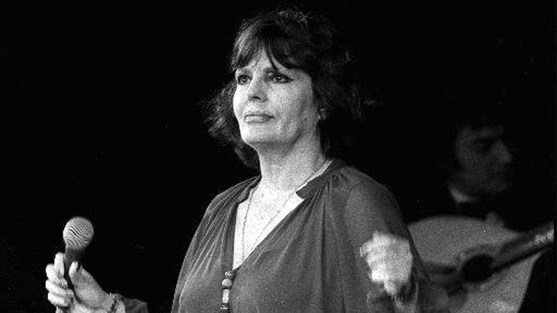 Portugal obeležava 100 godina od rođenja Amalije Rodrigeš 1