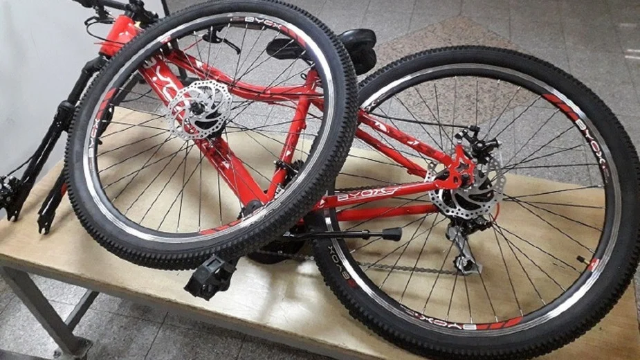 Na Gradini zaplenjen pun kombij krijumčarene robe 1