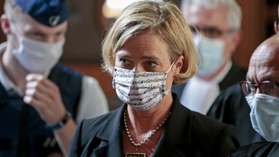 Delfin Boel napušta sudnicu u Briselu, 10. septembar 2020.