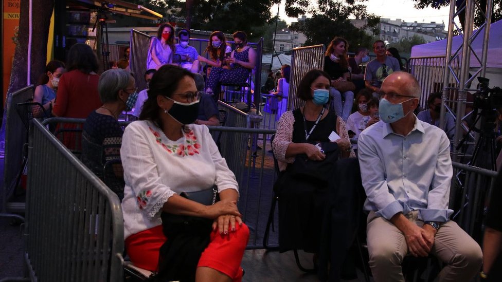 Korona virus: Nema novih smrtnih slučajeva u Srbiji, Ujedinjeni Arapski Emirati odobrili vakcinu za medicinske radnike 2 Bitef