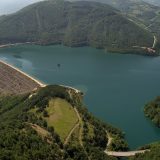 Bajden "neće ispustiti iz ruku" Trampove dogovore o Kosovu 3