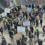 Protest zaposlenih na Filološkom fakultetu, traže da se nastavi izbor dekana (FOTO/VIDEO) 13