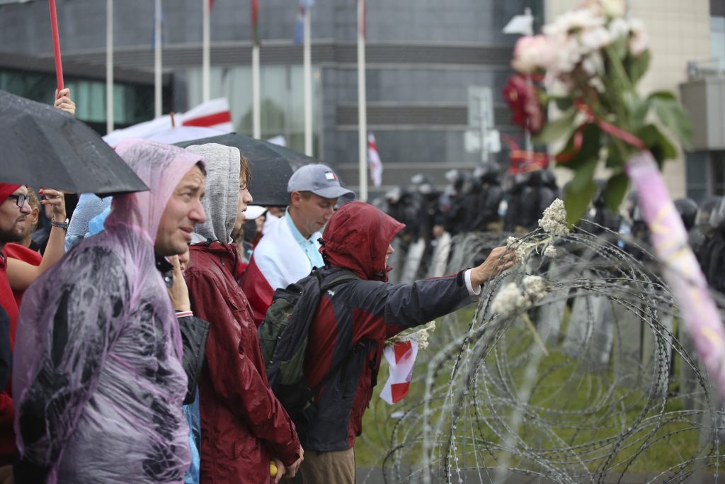 Desetine hiljada Belorusa došle do Lukašenkove rezidencije, traže ostavku 2