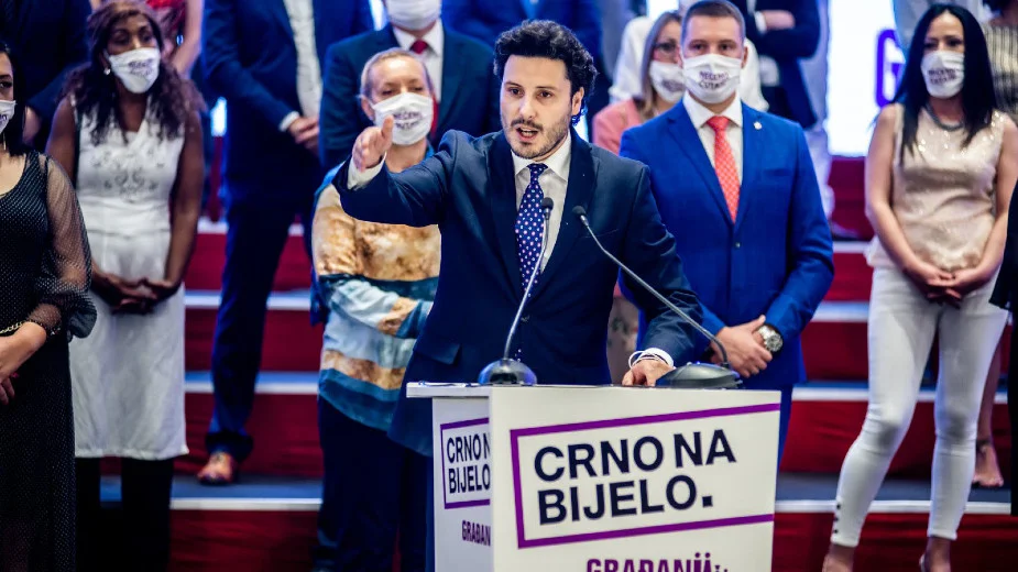 Dritan Abazović: Đukanović bi trebalo da podnese ostavku 1