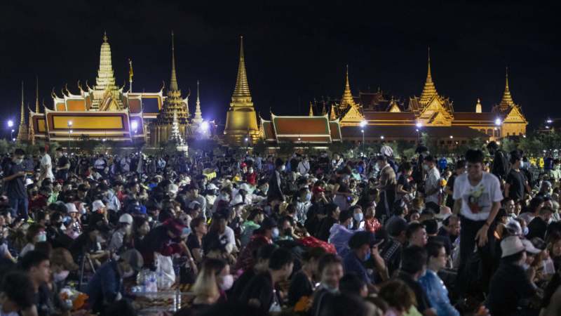 Hiljade demonstranata na ulicama Bangkoka za nove izbore i reformu monarhije 1