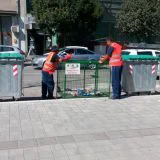 Obnavljaju žičane kontejnere za plastičnu ambalažu u Pirotu 5