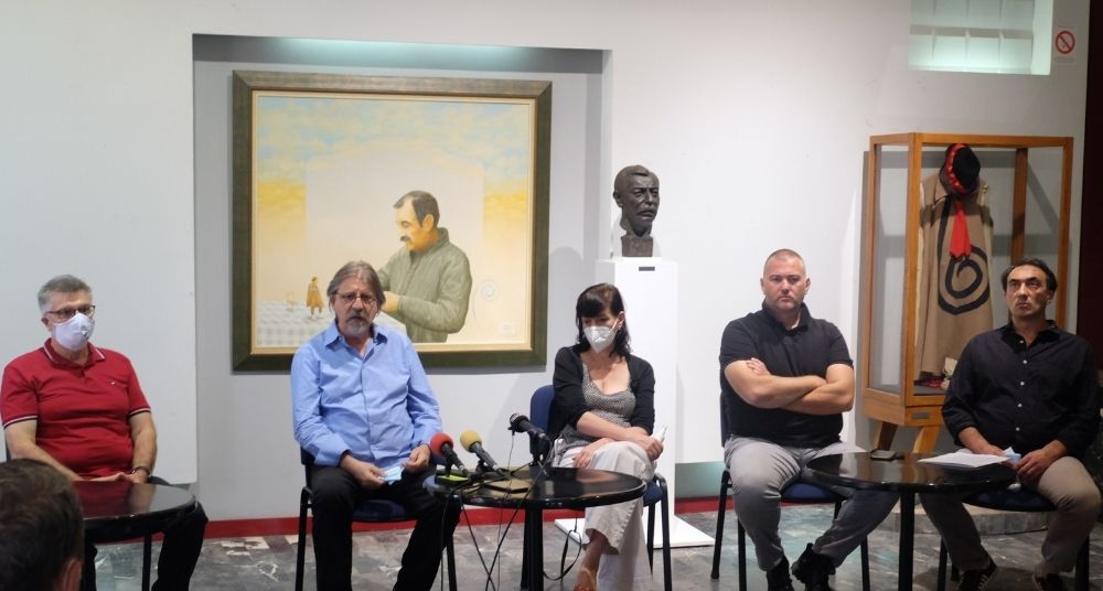 Počelo snimanje dokumentarnog filma o Zoranu Radmiloviću 1