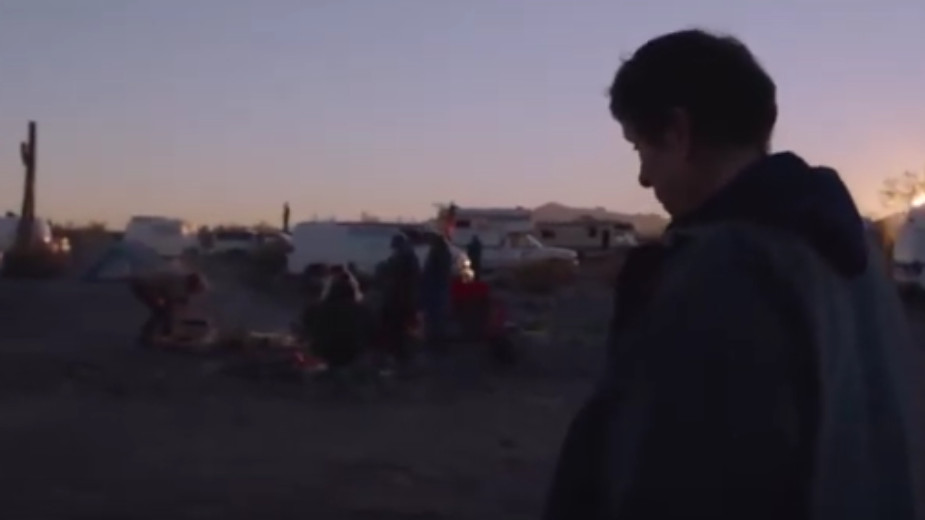 Dobitnik "Zlatnog lava" film "Zemlja nomada" u bioskopima početkom 2021. (VIDEO) 1