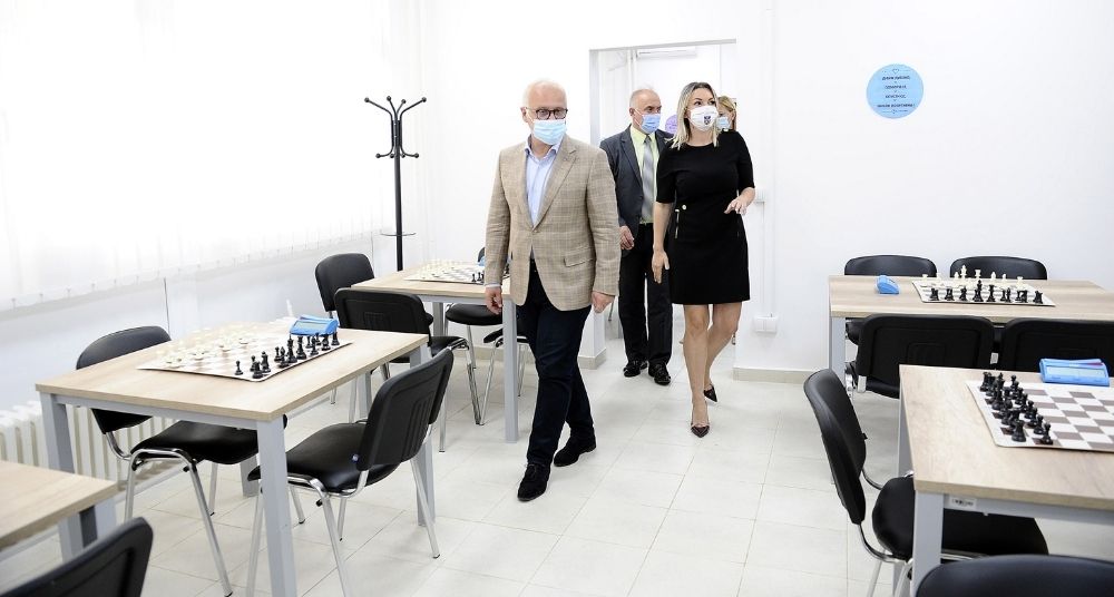 Vesić: U poslednjih sedam godina otvoreno 11 klubova za seniore 1