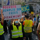 U Francuskoj 25 uhapšenih zbog protesta "Žutih prsluka" 3