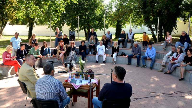 Novi Sad: Subotnji razgovori, ovog puta anegdote iz kafanskog života 1