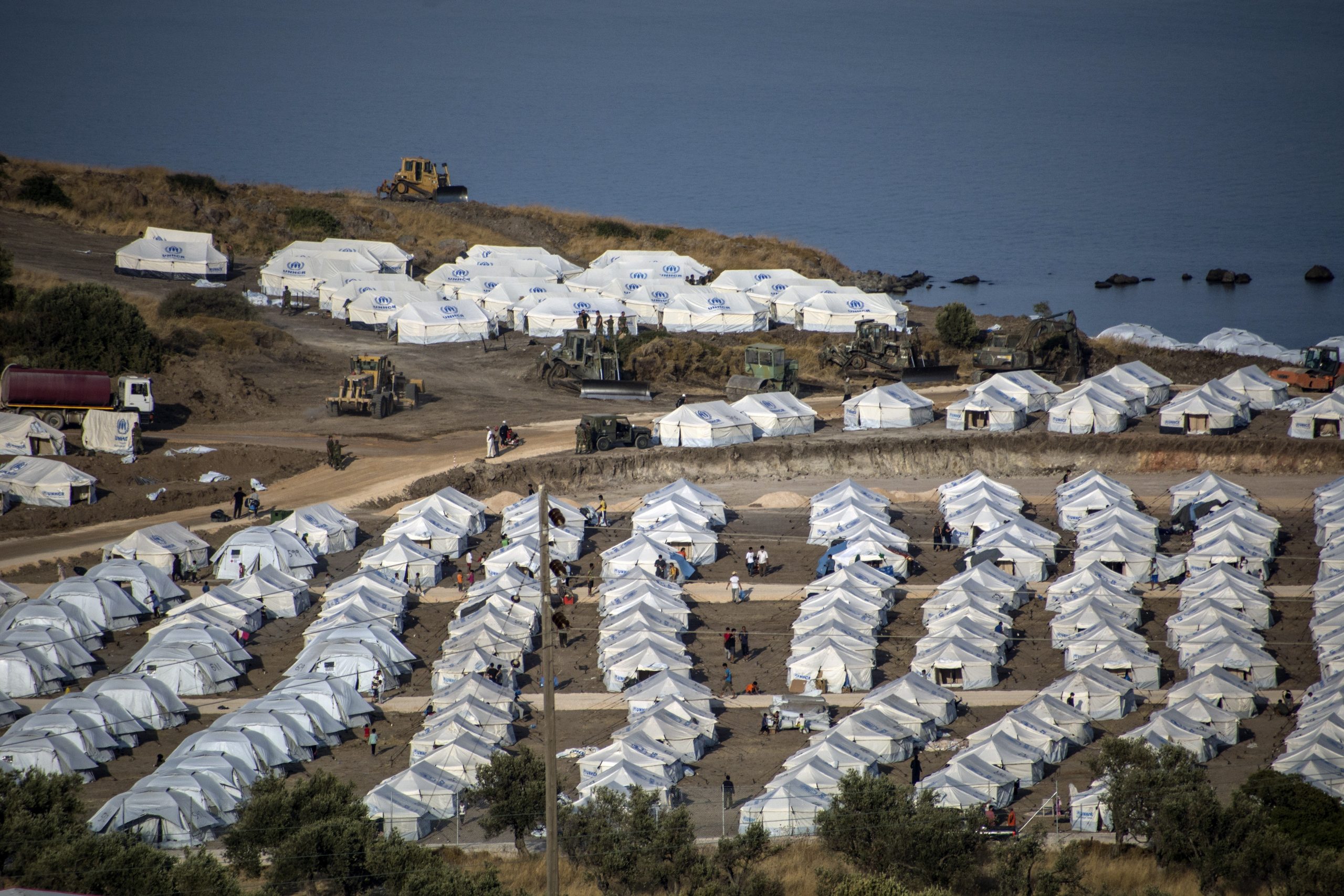 Više od 5.000 migranata iz centra Morija prebačeno u novi kamp na Lezbosu 1