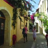 Krit: Neodoljive ulice Retimna 8