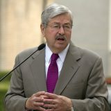 Ostavka američkog ambasadora u Kini 9