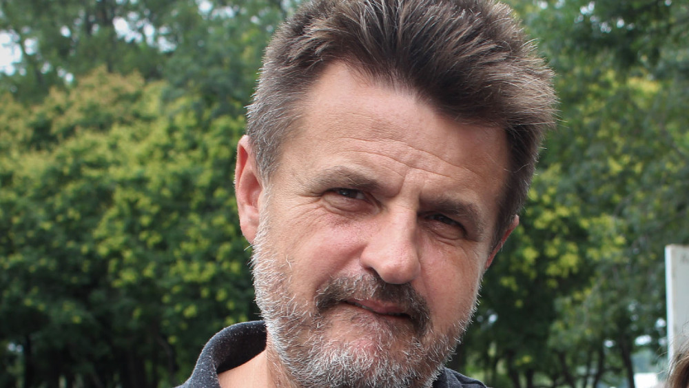 Miroslav Momčilović: Sve i dalje mora da se završava preko veze 1 Miroslav Momčilović: Sve i dalje mora da se završava preko veze 1