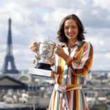 Iga Švjontek: Spas za ženski tenis 3