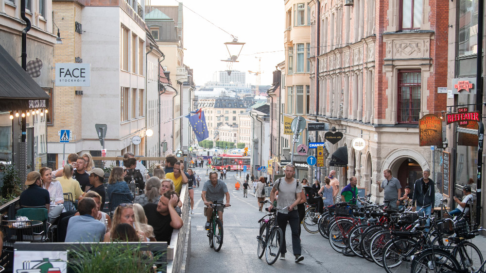 U svetu od korone umrlo više od milion ljudi, zaraženo više od 42 miliona 1